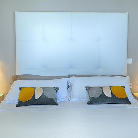 Hotel Deanna Μπελάρια-Ιτζέα Μαρίνα Εξωτερικό φωτογραφία