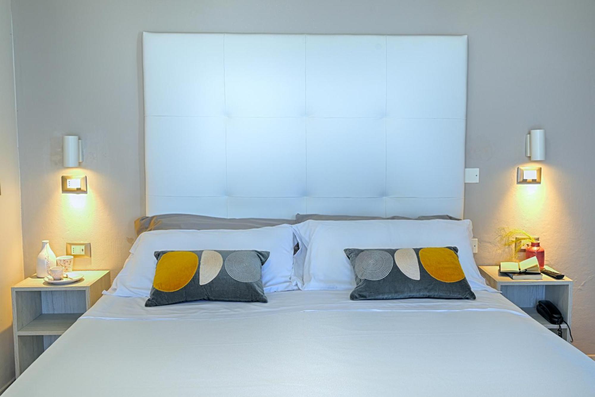 Hotel Deanna Μπελάρια-Ιτζέα Μαρίνα Εξωτερικό φωτογραφία