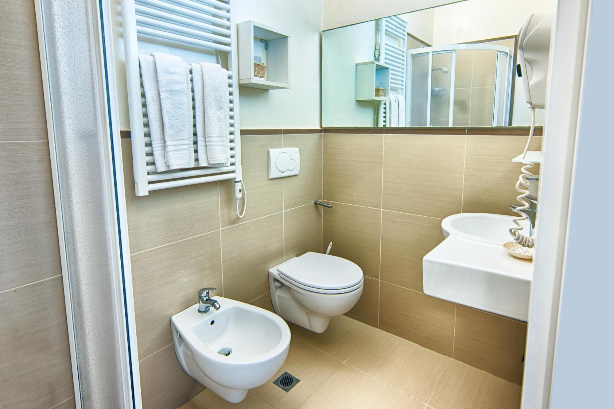 Hotel Deanna Μπελάρια-Ιτζέα Μαρίνα Εξωτερικό φωτογραφία